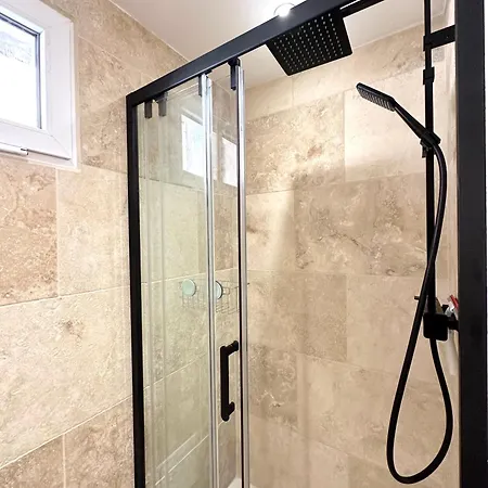 Le Cocon De - Hyper-centre, Standing & Confortable, Full Equipe